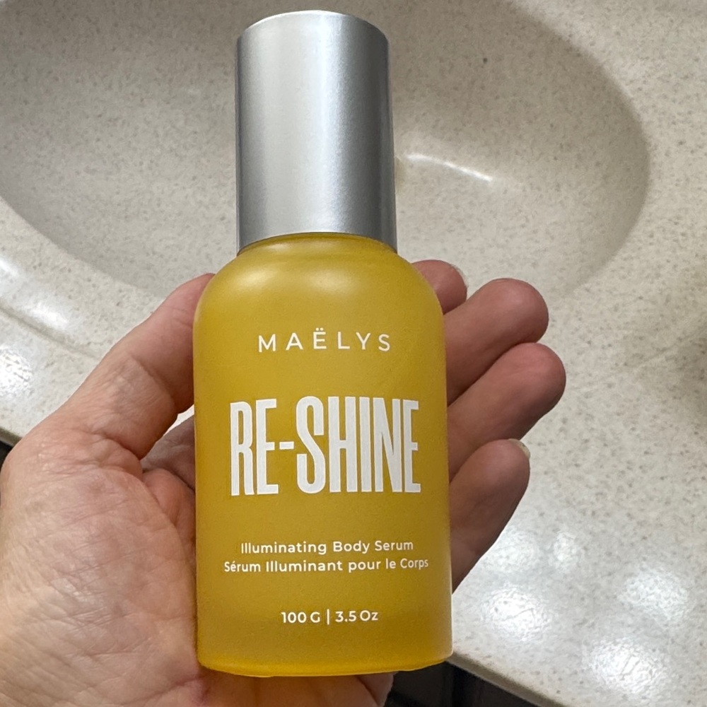 MAËLYS RE-SHINE Illuminating Body Serum - Vibrant Yellow